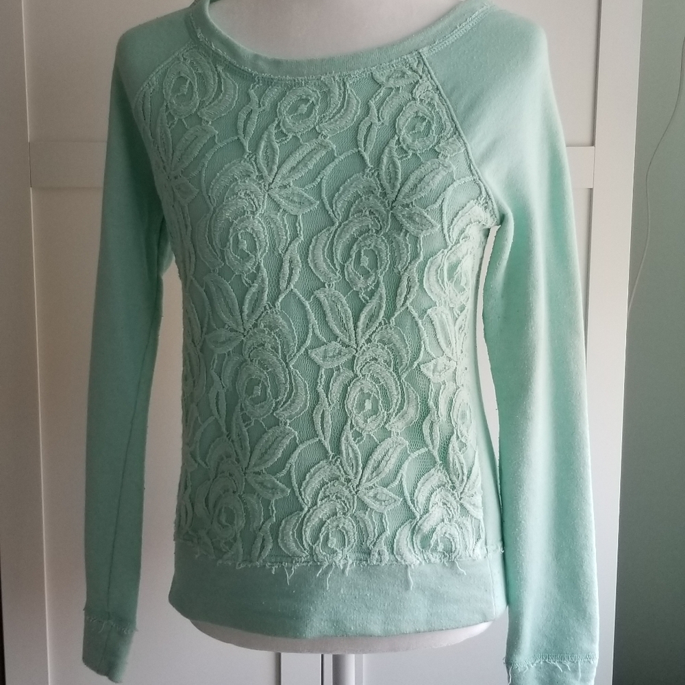 Sweatshirt with Lace